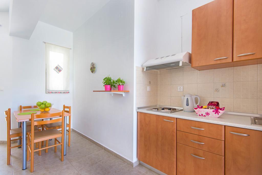Appartement Hidden Garden Afantou